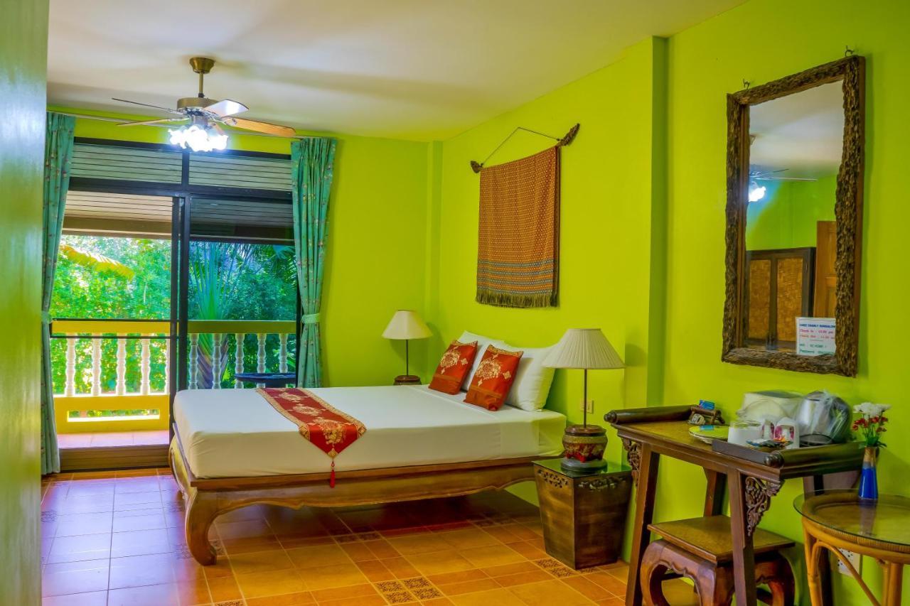 Chez Charly Bungalow Nai Yang Beach Buitenkant foto