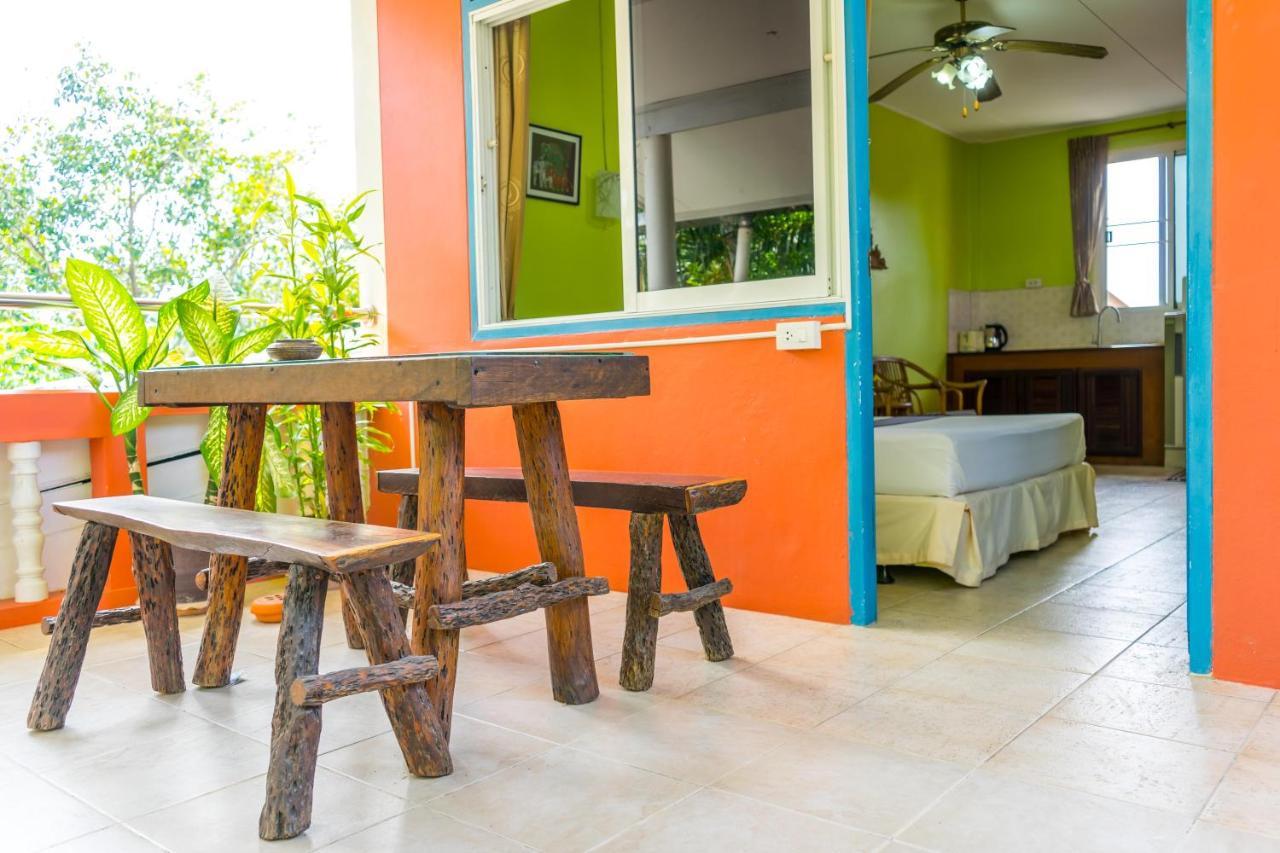 Chez Charly Bungalow Nai Yang Beach Buitenkant foto