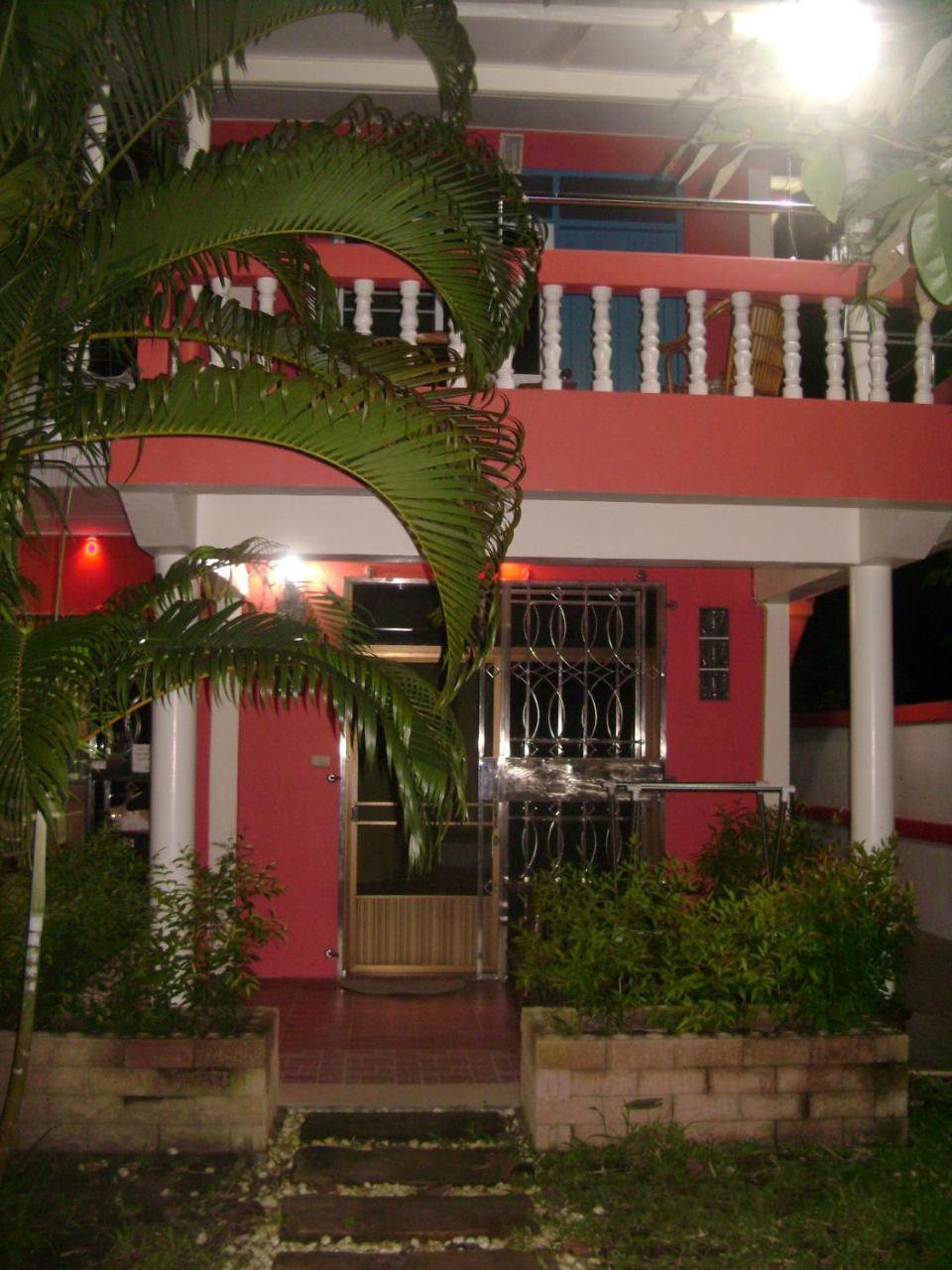 Chez Charly Bungalow Nai Yang Beach Buitenkant foto
